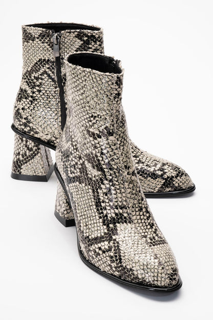 Nina Ankle Boot (Women)