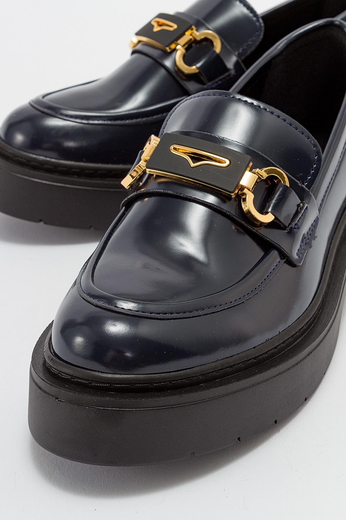 Simone - Navy Patent Bit Platform Loafers – Prologue Shoes