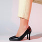 653 - Black Heeled Shoe (Women)