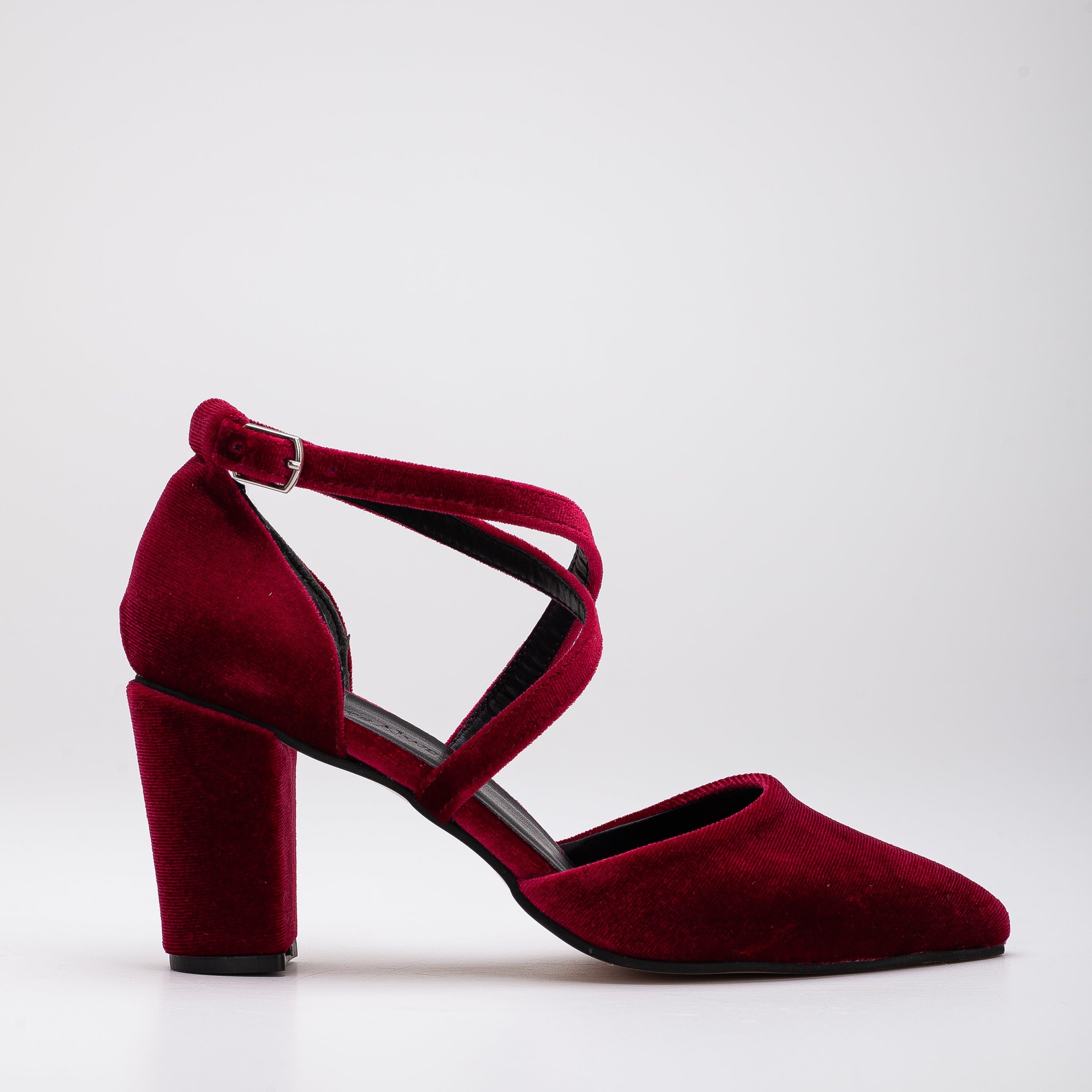 CUPLE – Women's high heel shoes in a trendy Maroon color – Cuple