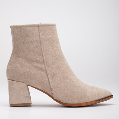 Anette - Beige Suede Boots