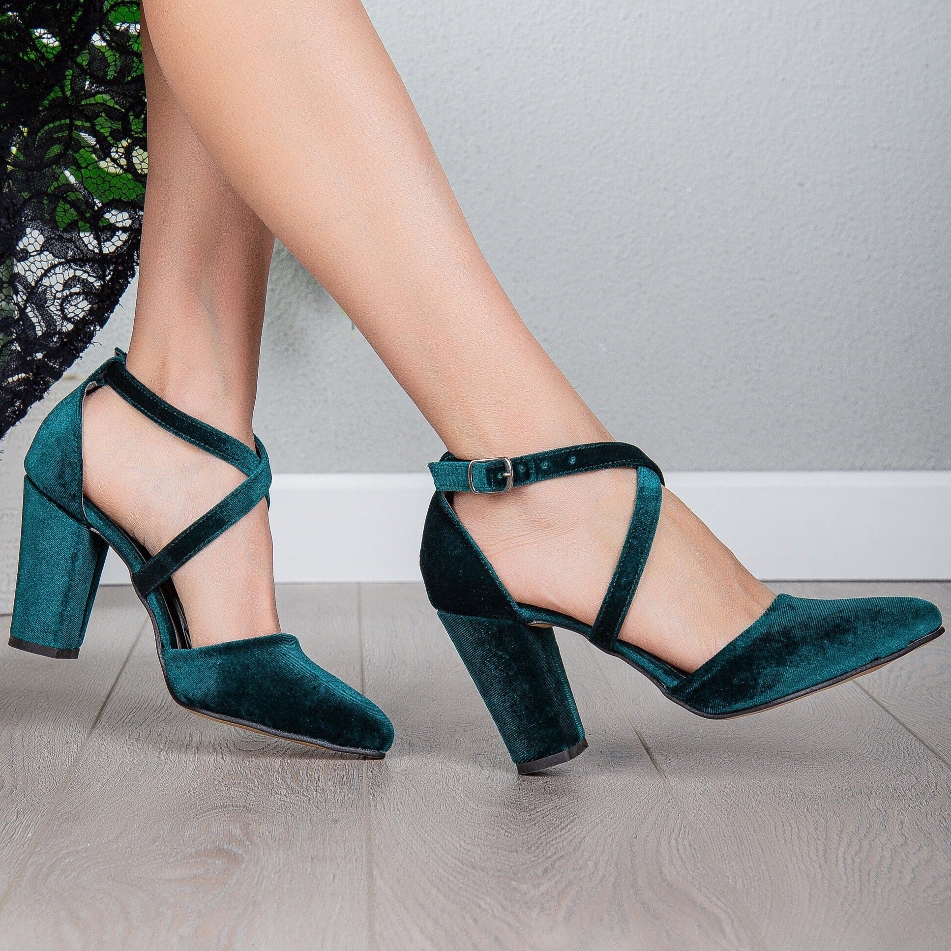 Emerald green cheap velvet heels