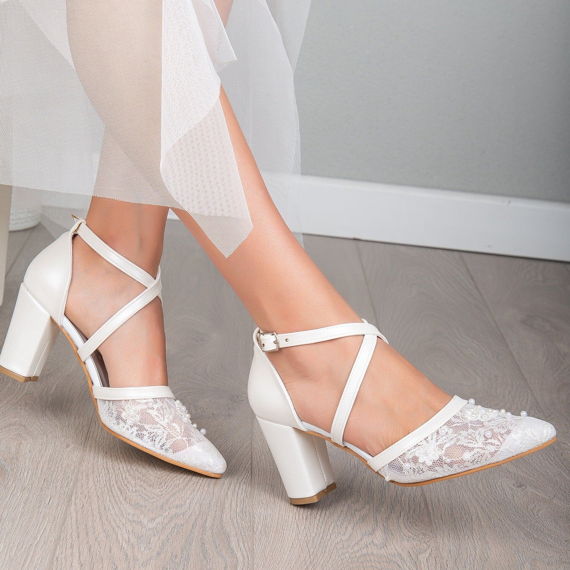 Block heel Wedding sandals/ White leather heels/ Bridal shoes/ Pearl W –  Elise Anaïs